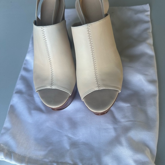 Chloe platform - Picture 3 of 7